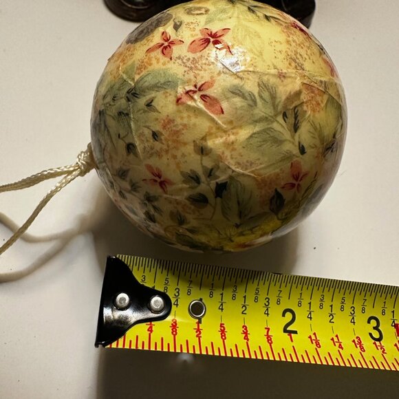 5 Paper Decoupage Christmas Ornaments Floral/Goose - Picture 5 of 9